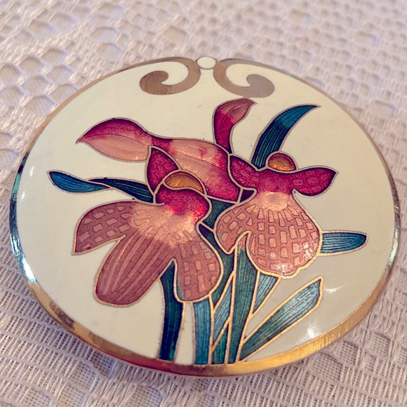 Vintage Scarf Brooch - Picture 3 of 3